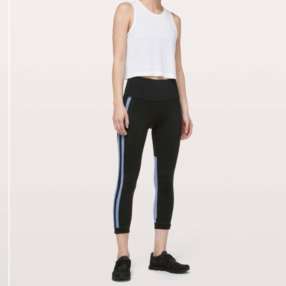 Lululemon Zip The Line Crop Leggings